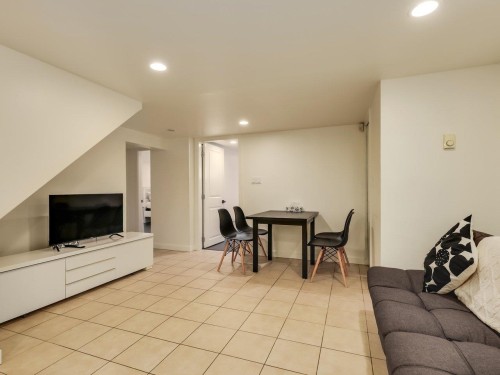 2241 43Rd Avenue E, Vancouver, BC 