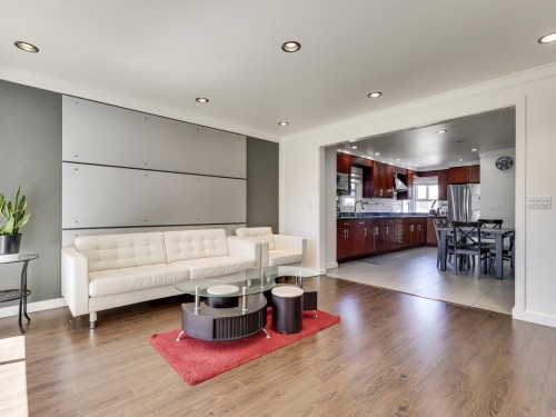 2241 43Rd Avenue E, Vancouver, BC 