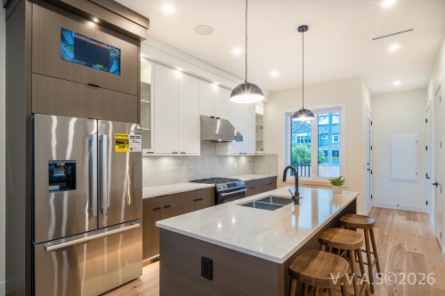 2837 31St Avenue W, Vancouver, BC 