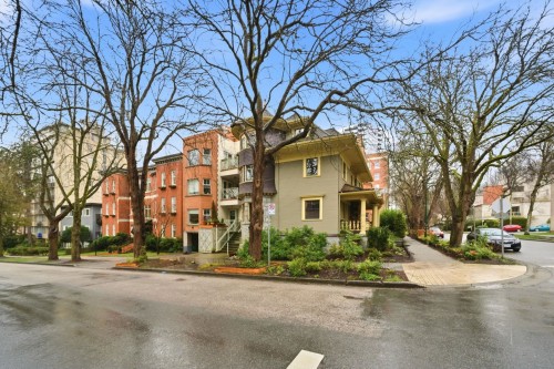 1405 Pendrell Street, Vancouver, BC 