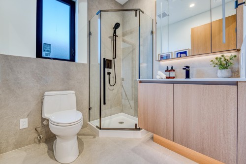 2-968 55Th Avenue E, Vancouver, BC 