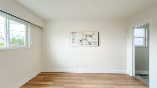 320 57Th Avenue E, Vancouver, BC 