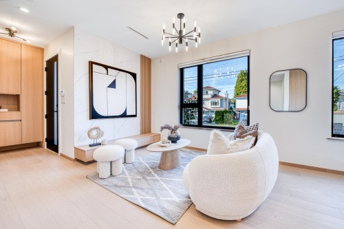 1-968 55Th Avenue E, Vancouver, BC 