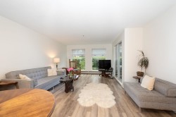 7-2110 Marine Drive  West Vancouver, BC V7V 1K3