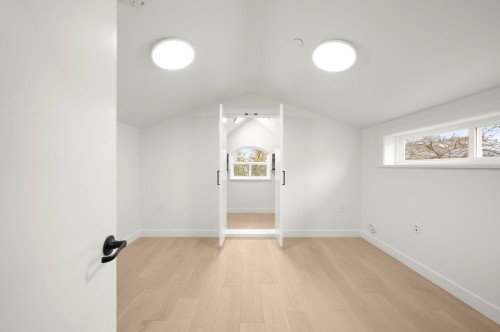 1161 Keefer Street, Vancouver, BC 