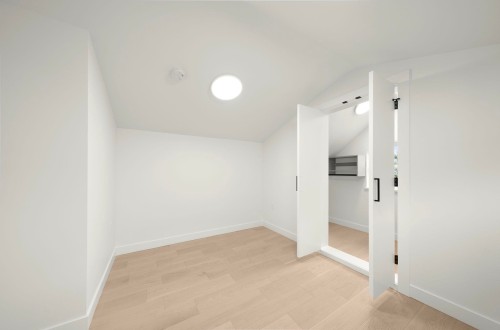 1161 Keefer Street, Vancouver, BC 