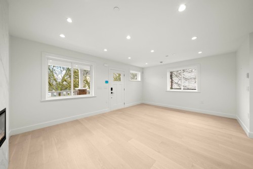 1161 Keefer Street, Vancouver, BC 