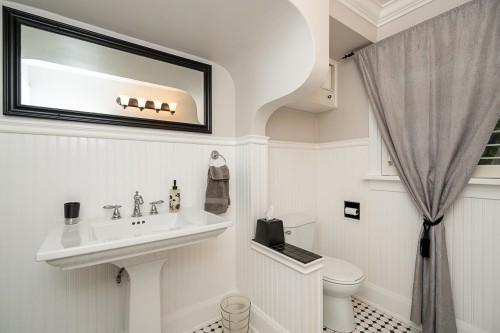 1562 62Nd Avenue W, Vancouver, BC 