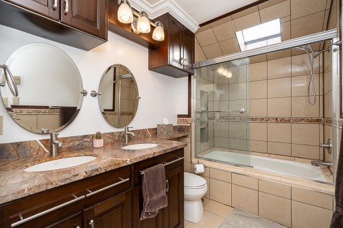 1562 62Nd Avenue W, Vancouver, BC 