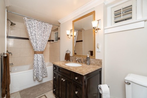 1562 62Nd Avenue W, Vancouver, BC 