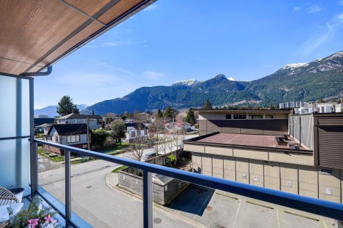 305-38013 Third Avenue, Squamish, BC 