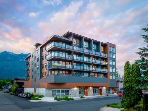 305-38013 Third Avenue, Squamish, BC 