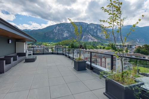 305-38013 Third Avenue, Squamish, BC 