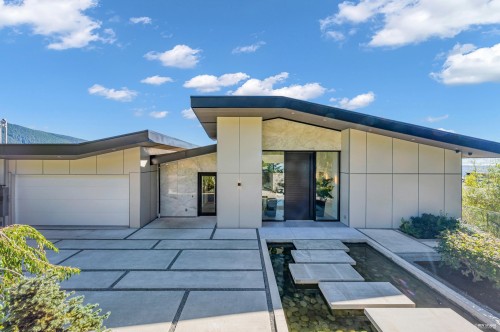 535 Craigmohr Drive, West Vancouver, BC 