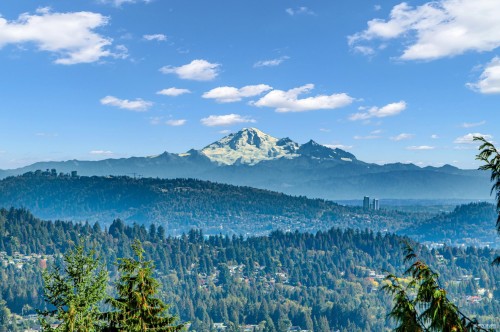 535 Craigmohr Drive, West Vancouver, BC 