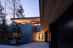 7501 Ambassador Crescent  Whistler, BC V8E 0E5