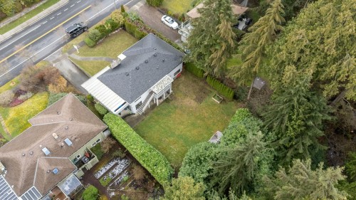 3990 Delbrook Avenue, North Vancouver, BC 