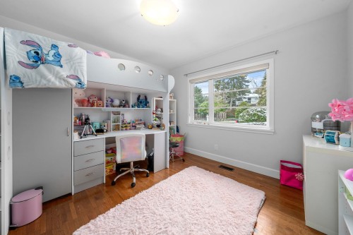 3990 Delbrook Avenue, North Vancouver, BC 