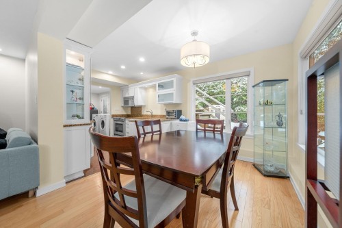 3990 Delbrook Avenue, North Vancouver, BC 