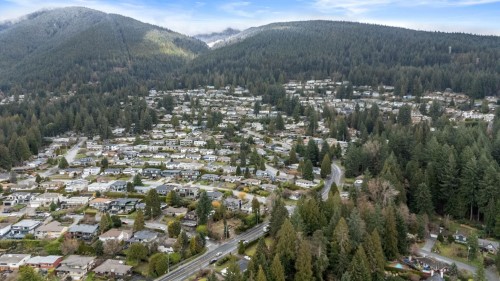 3990 Delbrook Avenue, North Vancouver, BC 