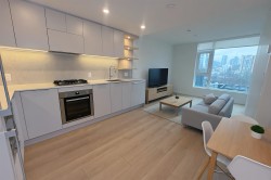 804-311 Alderson Avenue  Coquitlam, BC V3K 0K3