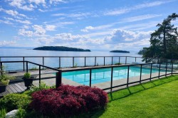 5951 Sunshine Coast Highway  Sechelt, BC V0N 3A7