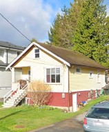 215 Ninth Avenue  New Westminster, BC V3L 2A2