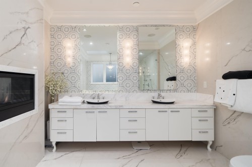 5711 Riverdale Drive, Richmond, BC 