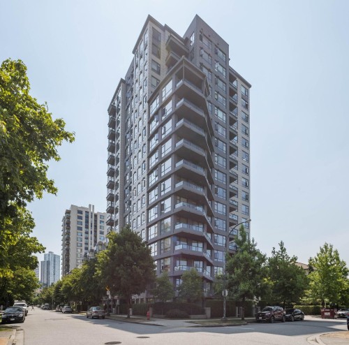 901-3520 Crowley Drive  Vancouver, BC V5R 6G9