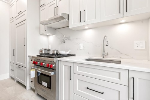 4089 19Th Avenue W, Vancouver, BC 