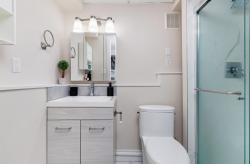 2317 Como Lake Avenue, Coquitlam, BC 