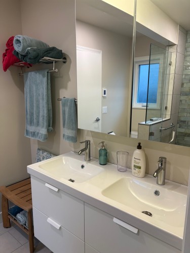 5702 Medusa Street, Sechelt, BC 