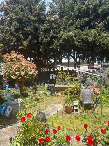5702 Medusa Street, Sechelt, BC 