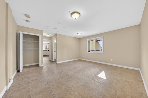 8800 Francis Road, Richmond, BC 