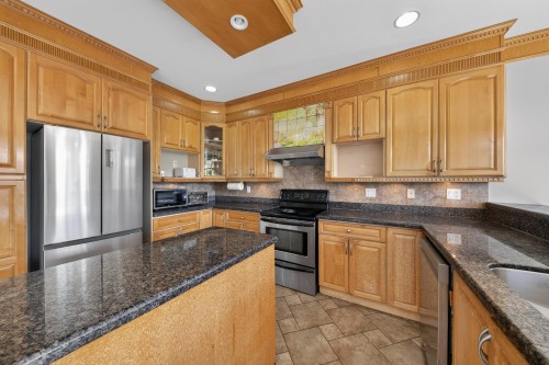 8800 Francis Road, Richmond, BC 
