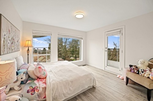 2135 Lawson Avenue, West Vancouver, BC 