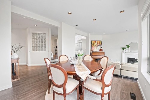 2135 Lawson Avenue, West Vancouver, BC 
