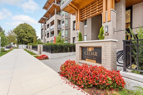 119-7588 16Th Street, Burnaby, BC 