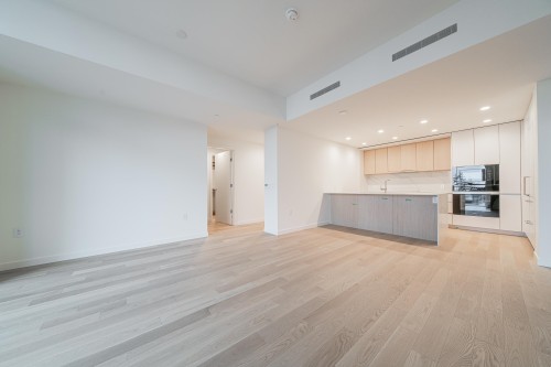 307-3963 Uplands Way, West Vancouver, BC 
