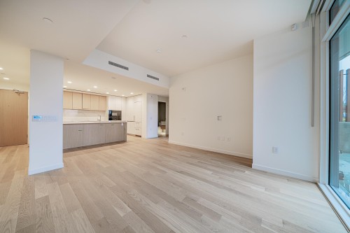 307-3963 Uplands Way, West Vancouver, BC 
