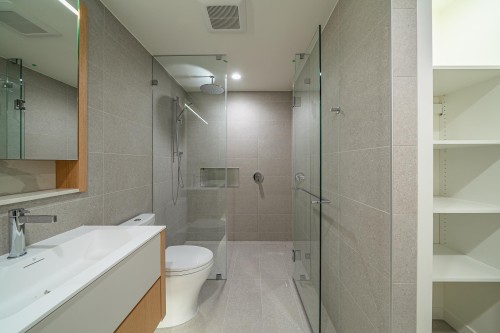 307-3963 Uplands Way, West Vancouver, BC 