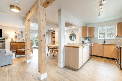 22-41449 Government Road  Squamish, BC V8B 0G4