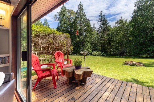 6121 Golf Course Road, Sechelt, BC 