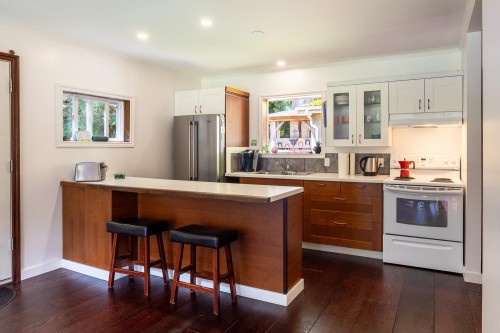 6121 Golf Course Road, Sechelt, BC 