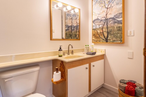 6121 Golf Course Road, Sechelt, BC 