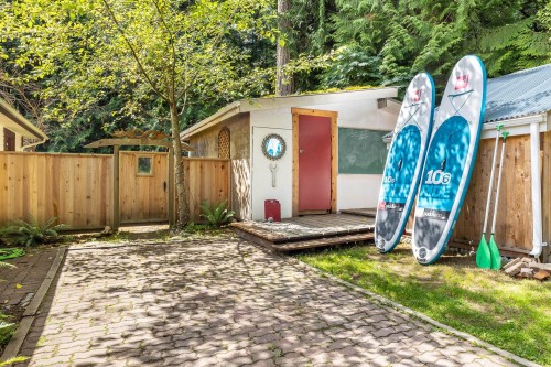 6121 Golf Course Road, Sechelt, BC 