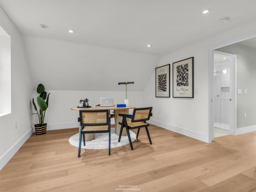 108 18Th Avenue W, Vancouver, BC 