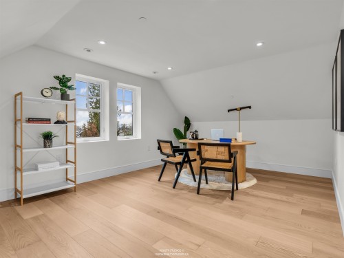 108 18Th Avenue W, Vancouver, BC 