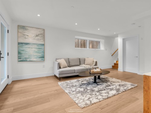 108 18Th Avenue W, Vancouver, BC 