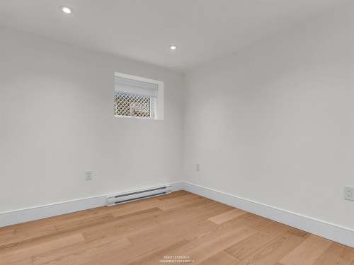 108 18Th Avenue W, Vancouver, BC 